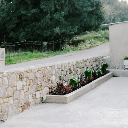 公寓 Aelia Prime Experience 2 *